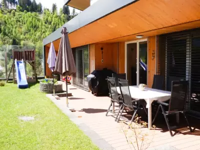 Schöne, große Wohnung mit großem Garten in Hopfgarten zu kaufen