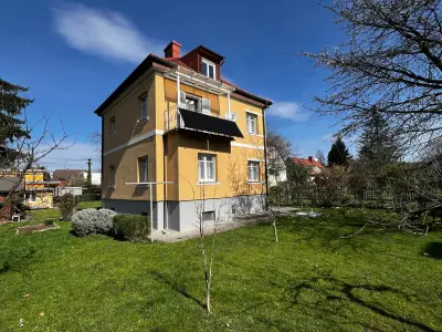 Ein Haus zum Verlieben... - Historische, sanierte Villa in Grünruhelage in ORF Park - Nähe