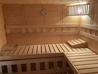 Sauna im Wirtschaftsgebäude